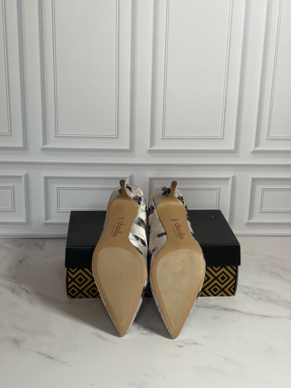 Charles by Charles David Angelica Floral Brocade Pointed Toe Pumps 10M NIB - Picture 4 of 6